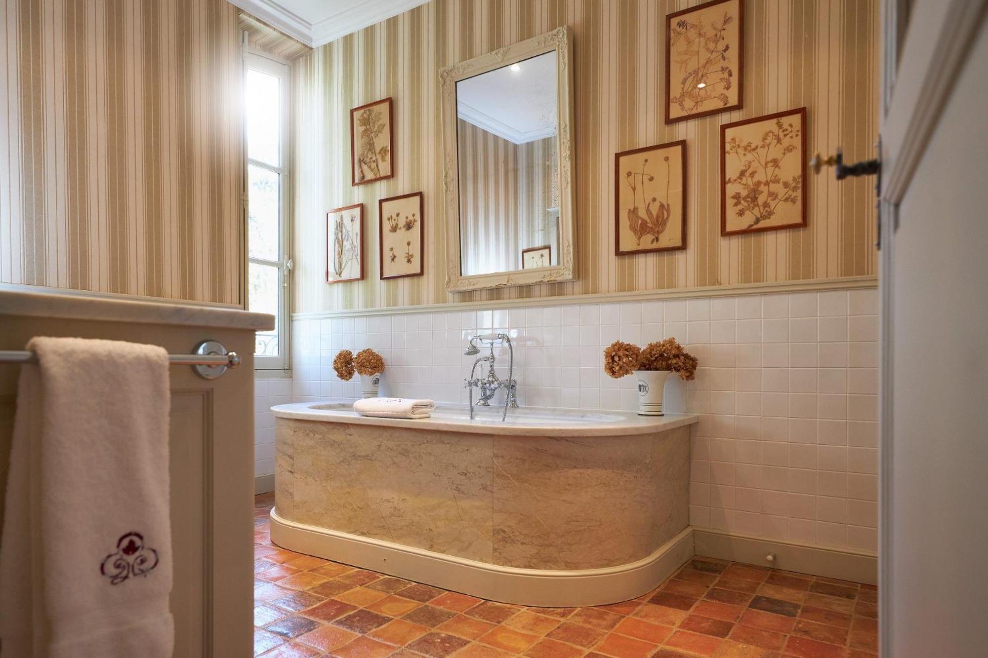 Chambre D'Hotes Chateau Gigognan Sorgues Exterior foto